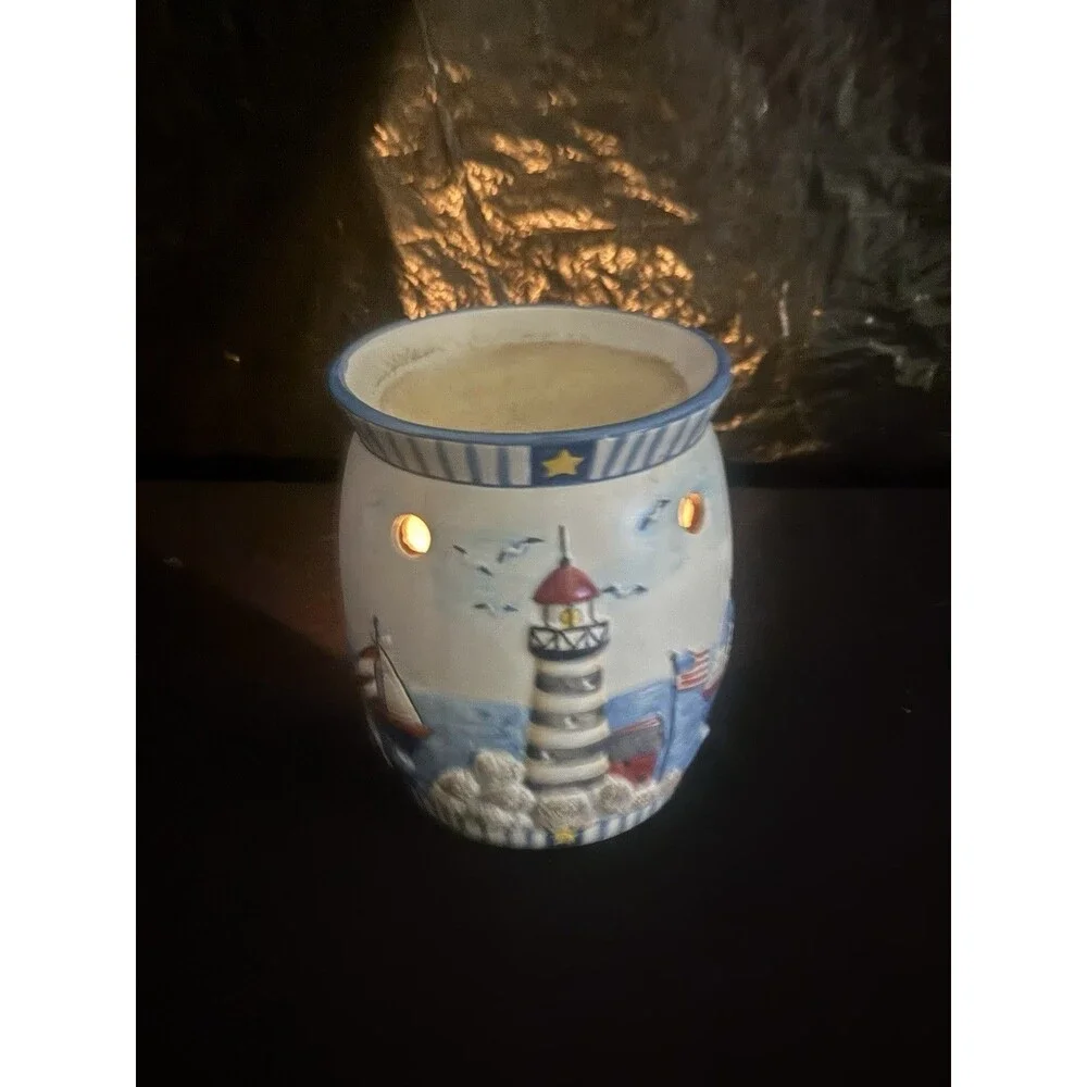Yankee Candle Nautical Candle Tart Warmer Lighthouse
